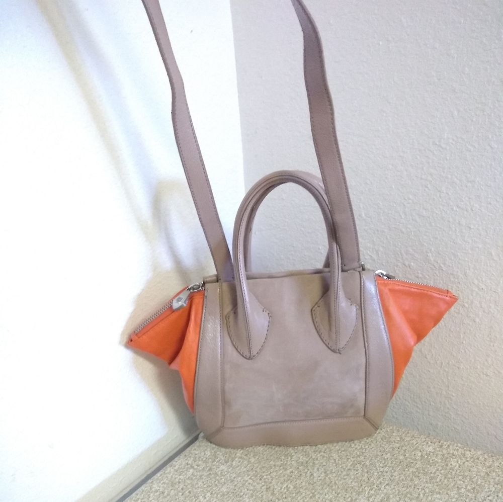Pour La Victoire Leather Dome Satchel Bag - Picture 2 of 8